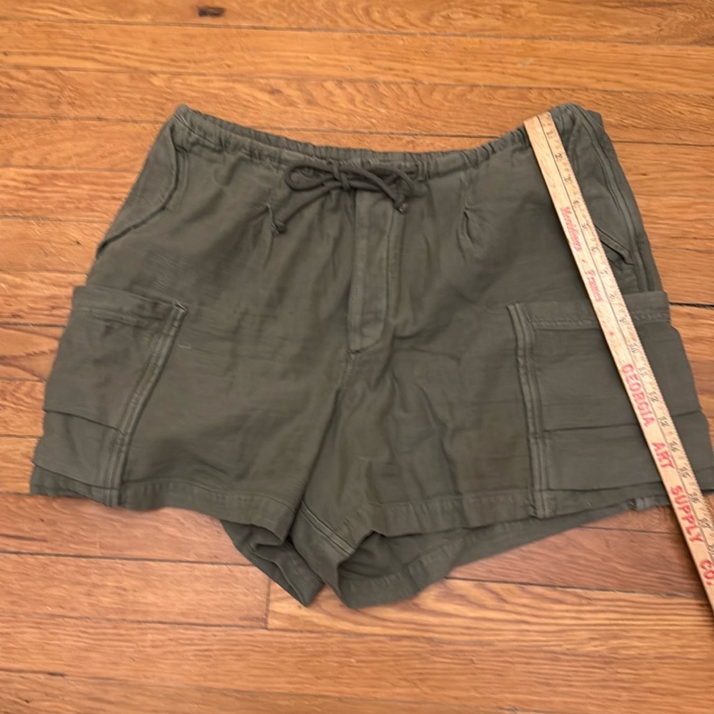Like new, army green free people cargo shorts